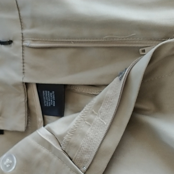 Darjoni Woman Zip Front Tan Crop/Capri/Shorts Pants Sz 18W - Picture 6 of 8